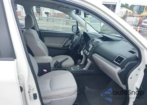 2016 Subaru Forester 2.5I Premium из США, поврежденный, VIN JF2SJADC1GH559604